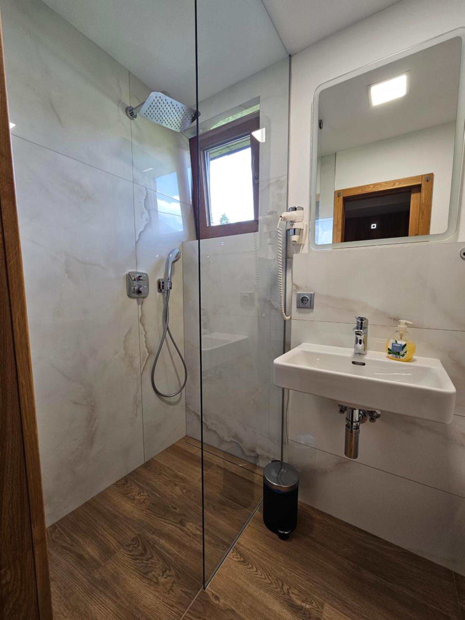 Ski&Bike Nassfeld Apartments Hermagor-Pressegger See Luaran gambar